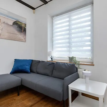 بيت للعطل Lana 6 Bedrooms With Parking And Terrace Near The In By Renters *