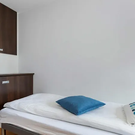 Lana With Parking And Terrace Near The In By Renters Дом отдыха Сопот