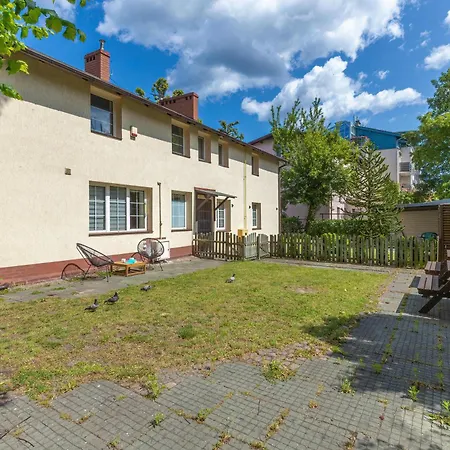 Lana 6 Bedrooms With Parking And Terrace Near The In By Renters