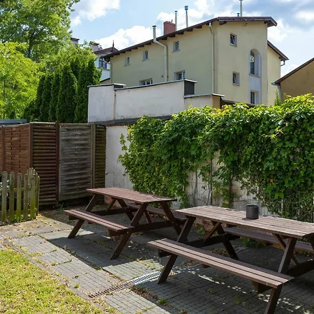 Hébergement de vacances Lana 6 Bedrooms With Parking And Terrace Near The In By Renters Sopot